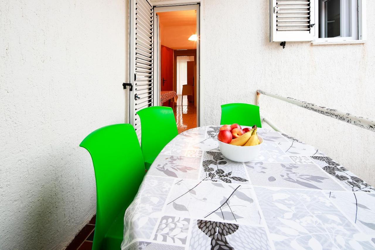 Apartments Katra Novalja Exterior photo